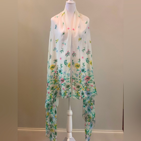 Spring Floral Scarf - Picture 8 of 11